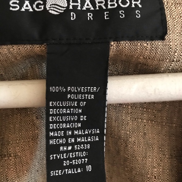 Pant suit. - Picture 4 of 5